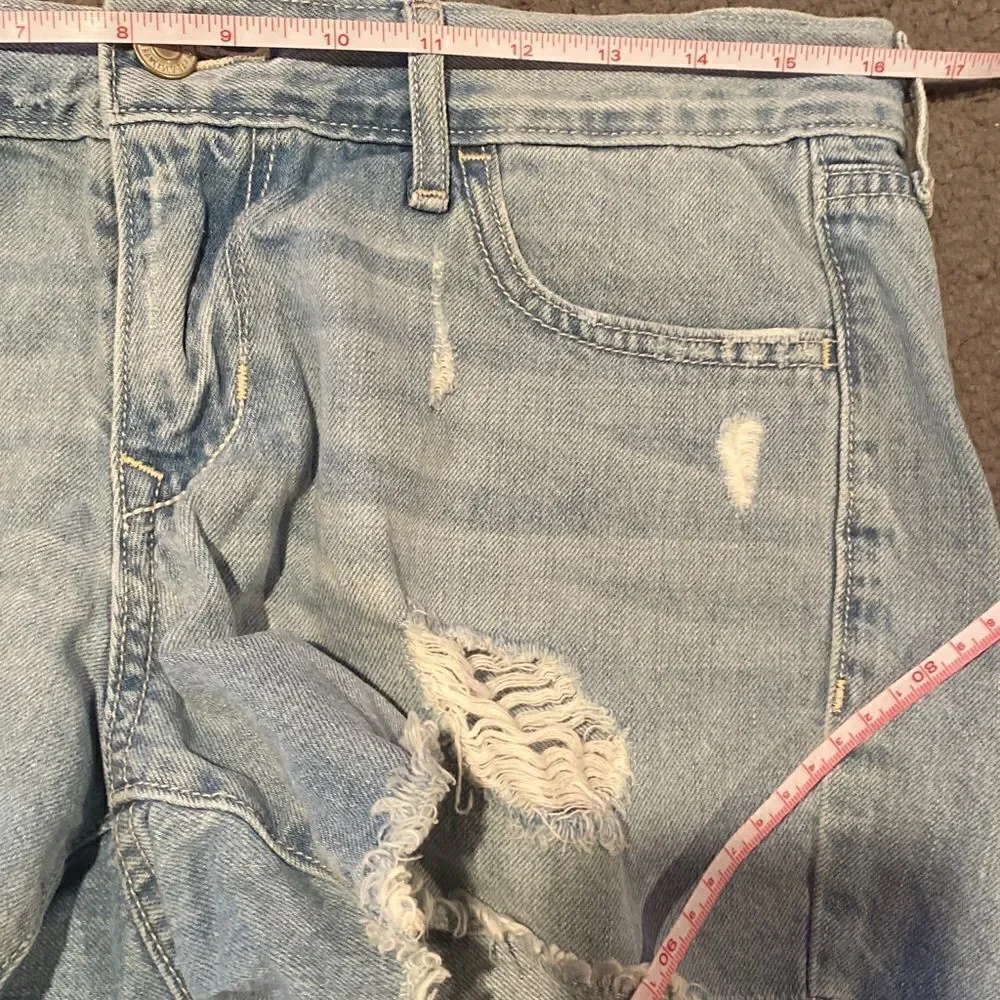 Old Navy Light Denim Distressed Jean Shorts Cut Off Shorts Sizw 6